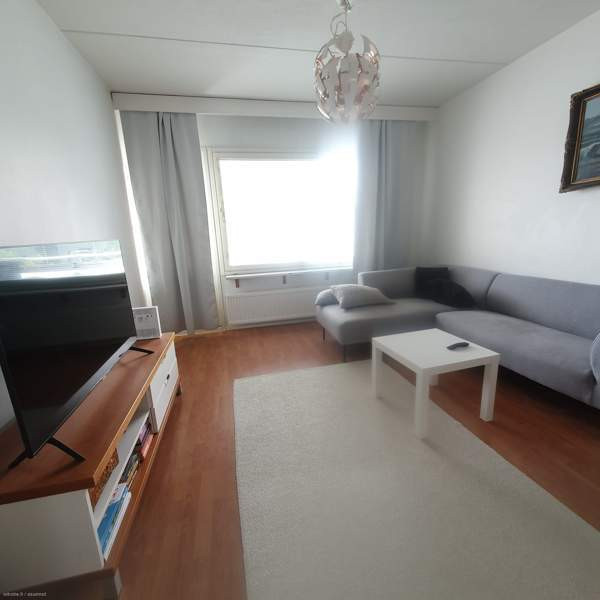 3h + k+kph+lasitettu parveke  Vantaa - valokuva 1