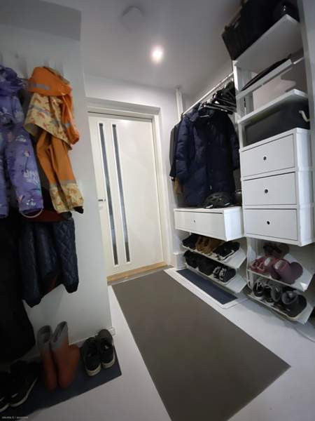 3 mh, askartelutila, keittiö, oh, 3 wc, kph, s, ul  Helsinki – foto 8