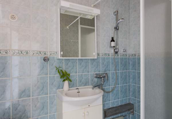 3h+k+kph+erillinen wc+lasitettu parveke  Turtkul – foto 7