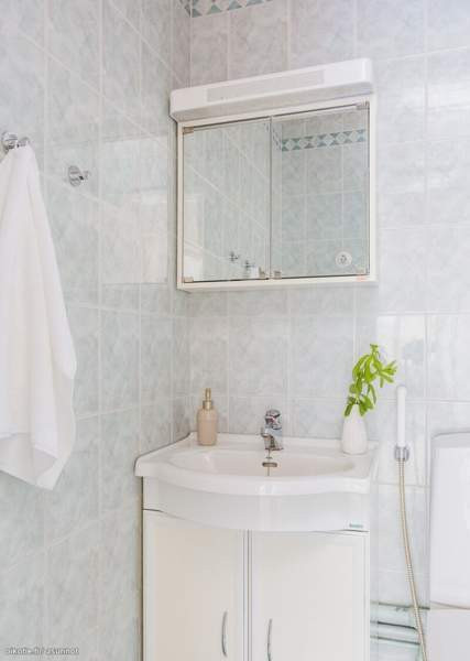 3h+k+kph+erillinen wc+lasitettu parveke  Turtkul – foto 6