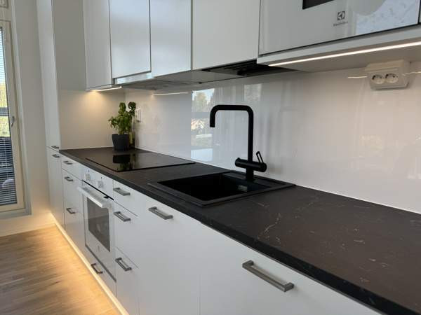 3-4h (parvi) + avok + s + 2x parveke  Espoo – foto 4