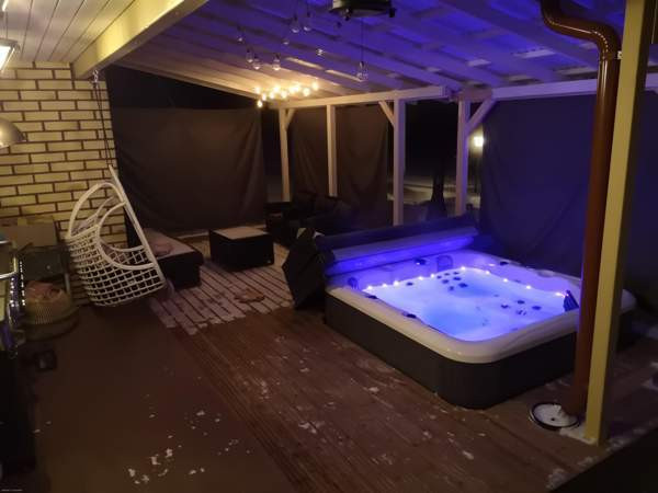 7mh, 2keittiö, 2olohuone, 2pesuhuone, sauna  Jyvaeskylae – foto 3