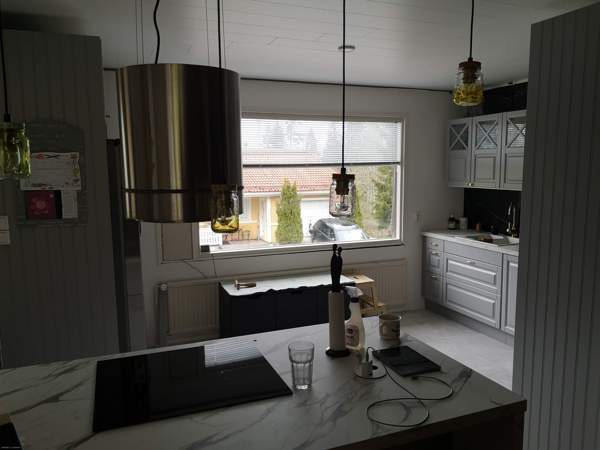 7mh, 2keittiö, 2olohuone, 2pesuhuone, sauna  Jyvaeskylae – foto 2