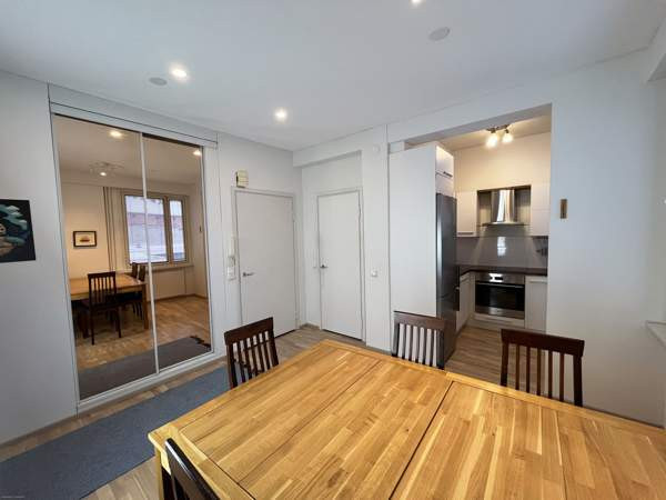 3h + keittokomero + parveke + kph  Zaporiz'ka Oblast' – foto 4