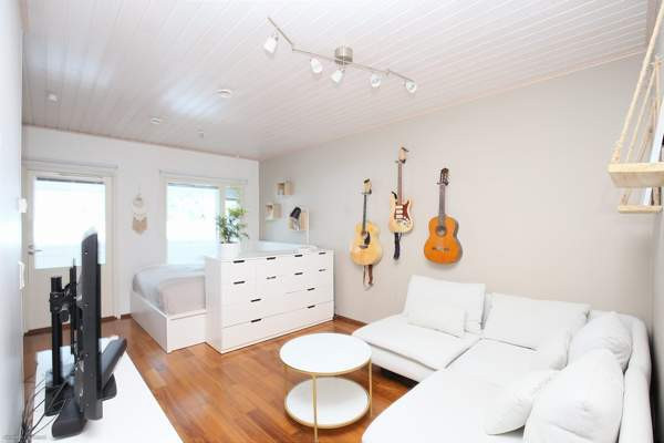 2h, k, s, kph, vh, las.p + autokatos & varasto  Jyvaeskylae – foto 2