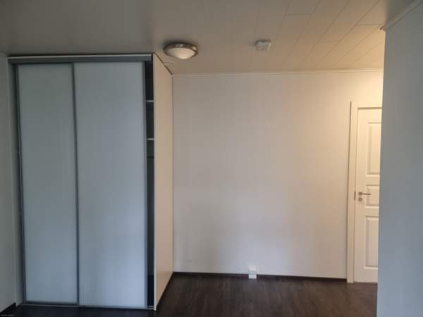 1.as: 3h+oloh+k+s+ph+wc  2. as: Oloh+k+2 mh+s+ph.+  Teuva – foto 8