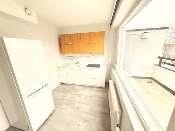 6h + k + iso koko asunnon levyinen parveke  Эспоо - изображение 3