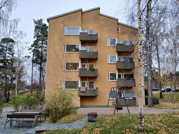 4h + k + s + kh + wc + p  Helsinki - valokuva 3