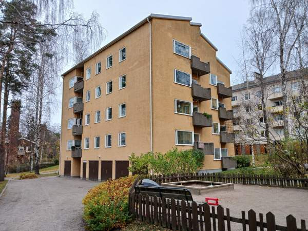 4h + k + s + kh + wc + p  Helsinki - valokuva 1