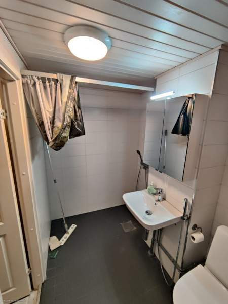 2h, k, kph/wc, et.  Hyvinkää - valokuva 2