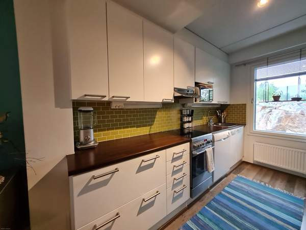 5h + k + s + p + kaksi varastoa  Jaervenpaeae - photo 6