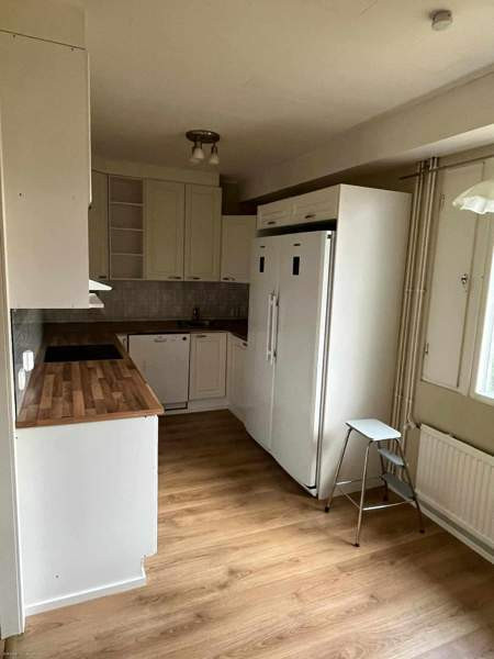 3h + s + keittiö  Zaporiz'ka Oblast' - valokuva 1