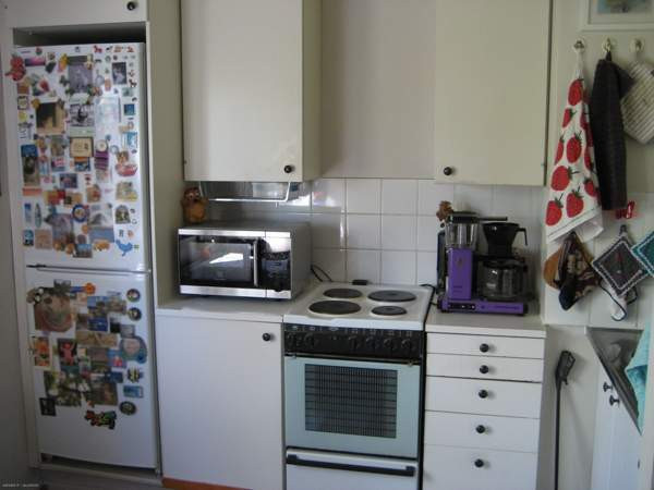 2h + kk + lasitettu parveke  Vantaa - valokuva 5