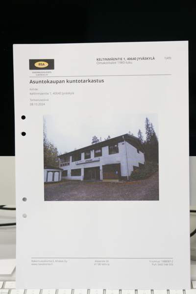yläkerta asunto= 5 huonetta /Alakerassa  2 huonett  Jyvaeskylae - photo 4
