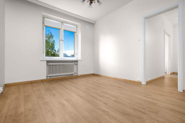 Ylimmän kerroksen 2,5 H+avakeitiö+ KH  (yhtiöjärje  Helsinki - photo 1