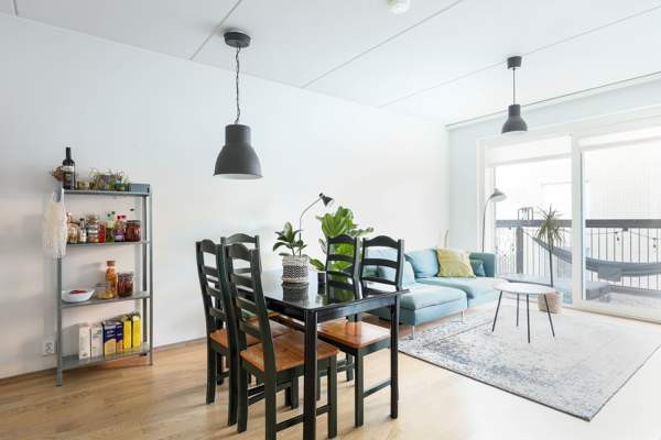 2h + kt + p  Helsinki - valokuva 2