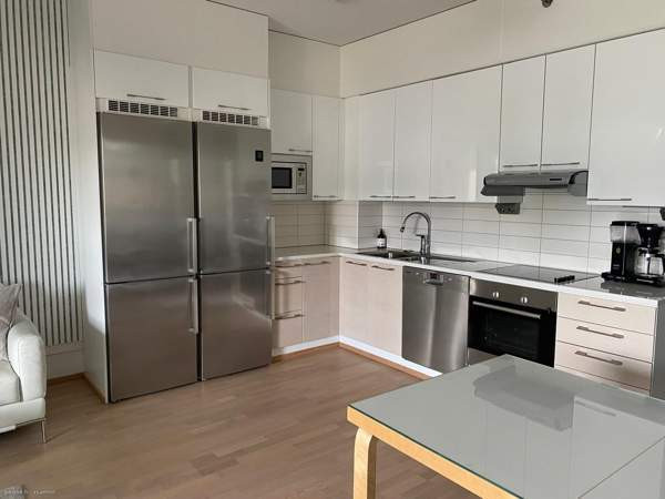 3h + avok + s + p + 2 lasitettua parv  Helsinki - valokuva 3