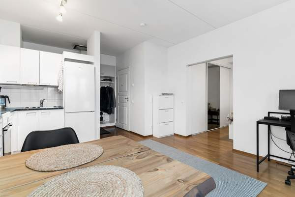 2h + avok + kph + s + p  Helsinki - valokuva 5