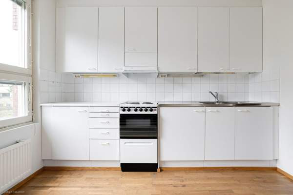 2h, keittiö, kph/wc/s, lasitettu parveke  Helsinki – foto 8