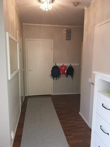 3h + k + lasitettu parveke  Vantaa – foto 7