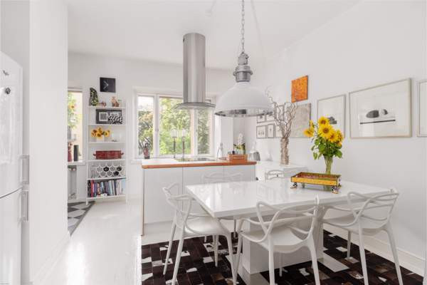 2h, avokeittiö, halli, kph, wc  Helsinki - valokuva 1