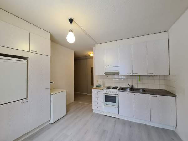 1 h + k + wc  Leppävirta - valokuva 4