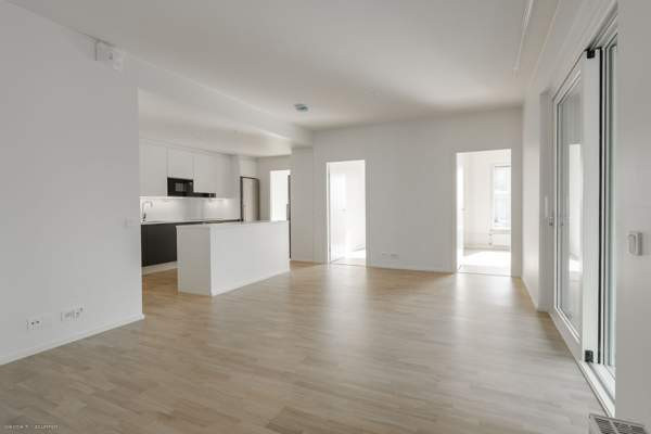 4h+avok+kph+s+wc+p  Helsinki - valokuva 1