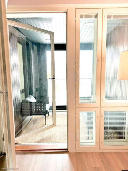 3h, avok, kph, lasitettu parveke, 2 x vh  Helsinki - photo 4