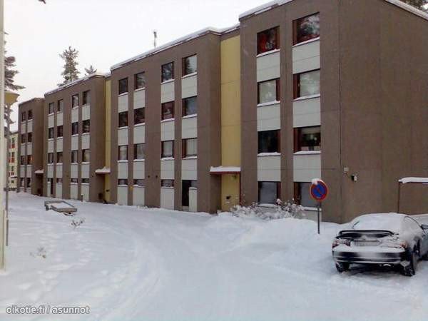 2h + k + lasitettu parveke + kh/wc + vh  Heinola - valokuva 1