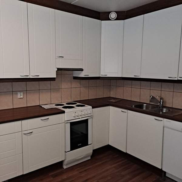 2h + k + lasitettu parveke + kh/wc + vh  Heinola - valokuva 6