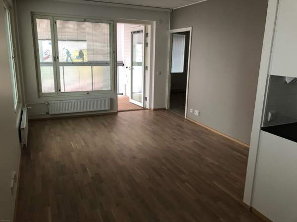 3h + kt + lasit.p  Hämeenlinna - valokuva 4