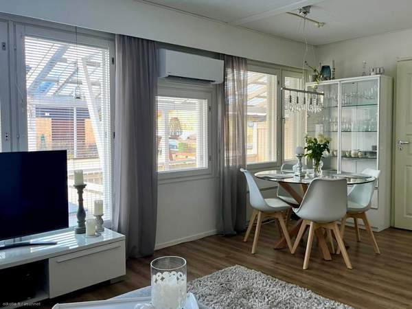 3h+avok+kph+wc+khh+piha+ulkovarasto  Vantaa - valokuva 3