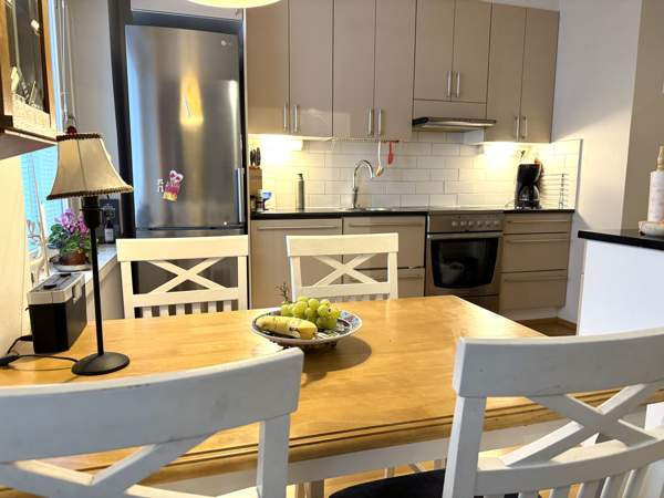 3h, k, et, kph, vh, lasitettu p  Helsinki - valokuva 8