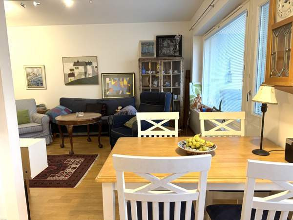 3h, k, et, kph, vh, lasitettu p  Helsinki - valokuva 6