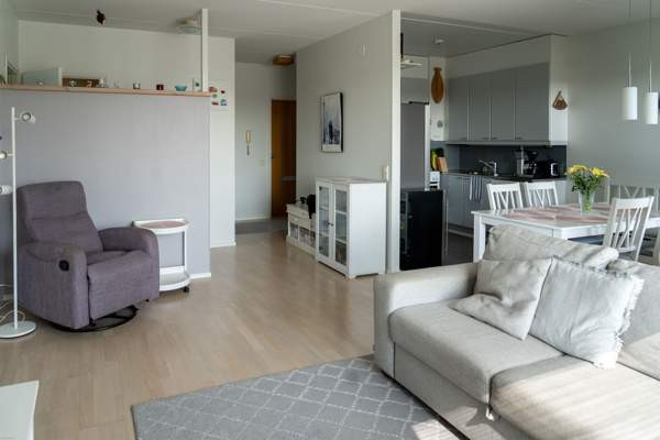 3h + k + kph + s + las.parveke  Helsinki - valokuva 3