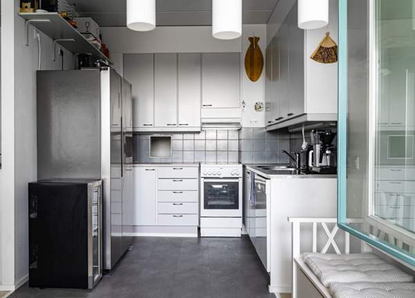 3h + k + kph + s + las.parveke  Helsinki - valokuva 5