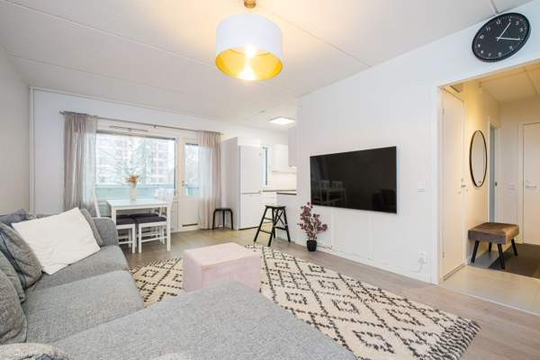 2h + kk + kph + lasitettu parveke  Espoo - photo 2