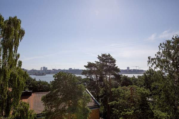 2h + avok + p  Helsinki - photo 1