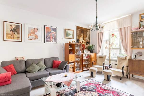 3h + k + kph + s  Helsinki - valokuva 2