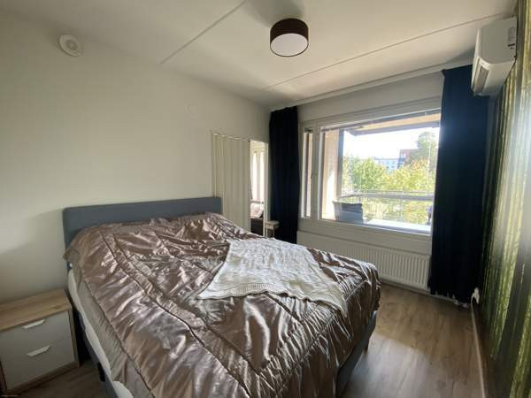 2h + kk + s + p  Helsinki - valokuva 5