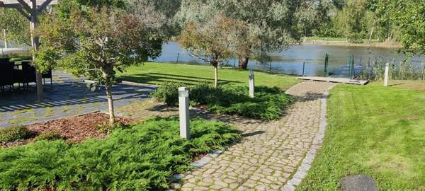 4 h + k + s + 2 x wc + viherhuone + aputilat  Helsinki - valokuva 1