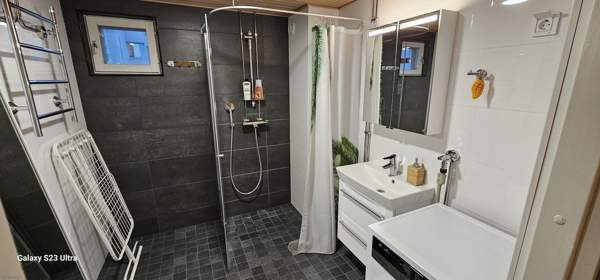 3h + k + kh + vh + wc + lasitettu parveke  Helsinki - valokuva 7