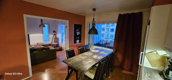 3h + k + kh + vh + wc + lasitettu parveke  Helsinki - valokuva 2