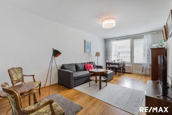 2h + k + kph + vh + lasit. parveke  Helsinki - valokuva 4