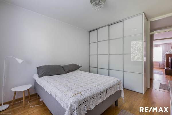 2h + k + kph + vh + lasit. parveke  Helsinki - valokuva 6