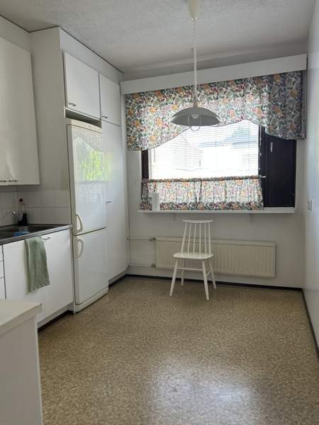 2 h + k+ kph, lasitettu parveke.  Iisalmi – foto 2