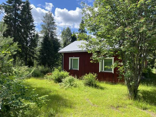 4h +k +  kph + s + erillinen WC  Kuusamo – foto 1