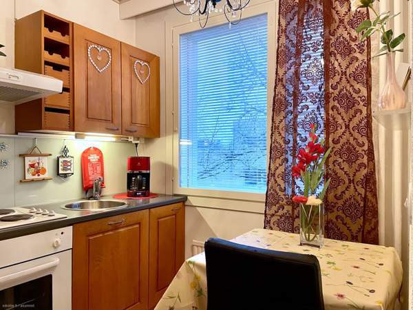 1h + kk + vh + lasitettu parveke  Хювинкяя - изображение 5