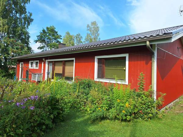 4h + keittiö + vaatehuone + 2WC + sauna + kylpyhuo  Kiuruvesi - photo 1