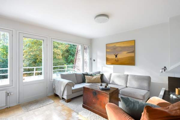 4вЂ“5 h, avokeittiö, rt, 2 erill. wc, 1 kph jossa wc  Helsinki - valokuva 5